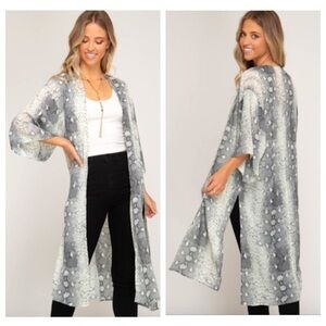 She+Sky Snakeskin Print Kimono Duster Size Small